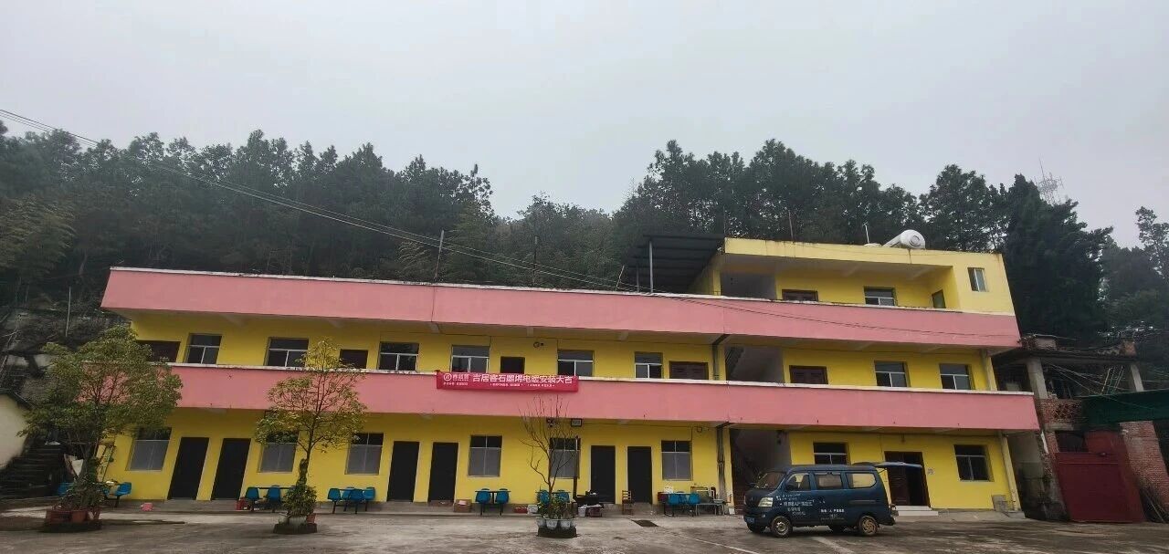 山野间的采暖革命！云南千平露营地靠它告别昼夜温差困扰